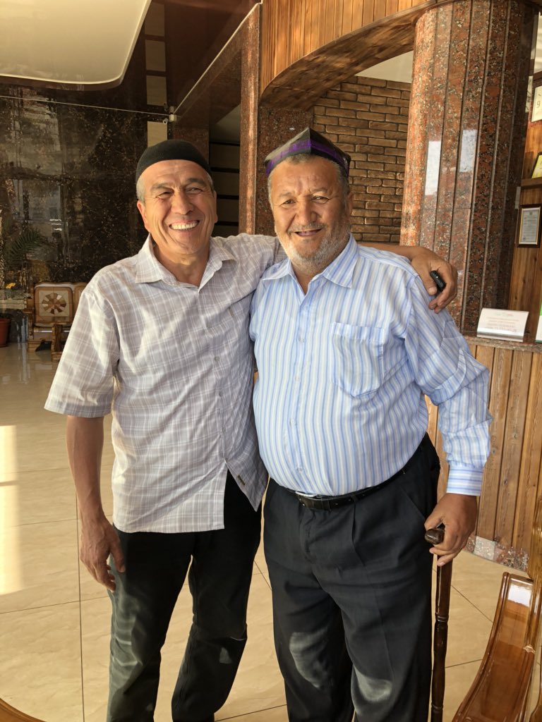 Yesterday in Andijan Uzbekistan @hrw witnessed touching moment: 2 recently imprisoned humanrights defenders Isroiljon Kholdarov and Ganihon Mamatkhanov, free, met after last seeing each other behind bars. Isroiljon wasn't sure until then that Ganihon had survived