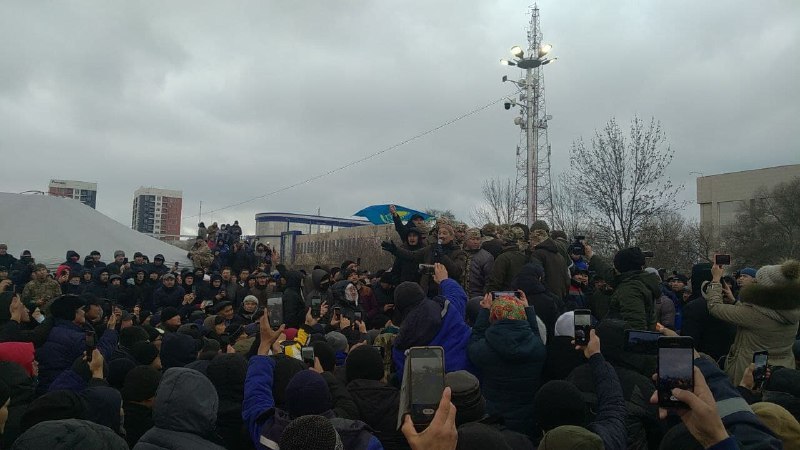 Several thousands of protesters have gathered at the central square of Aktau