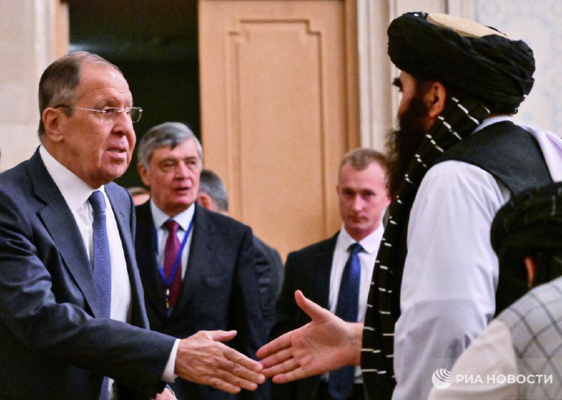 Lavrov et le chef par intérim du ministère afghan des Affaires étrangères ont discuté de l'élargissement de la coopération en mettant l'accent sur les projets énergétiques et agricoles, a rapporté le ministère russe des Affaires étrangères