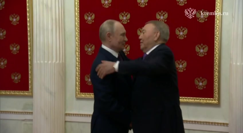 Putin spotkał się na Kremlu z pierwszym prezydentem Kazachstanu Nursułtanem Nazarbajewem