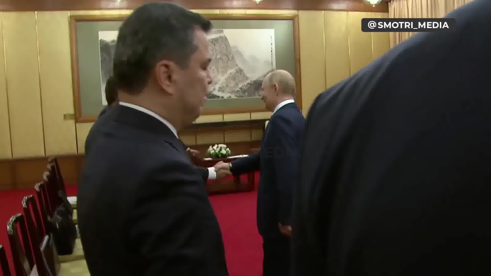 Putin held a bilateral meeting with the leader of Uzbekistan Mirziyoyev