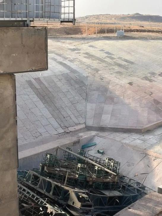 New photos of the damaged launch pad at Site 31 of Baikonur Kosmodrome were published in Telegram channels and on Novosti Kosmonavtiki forum